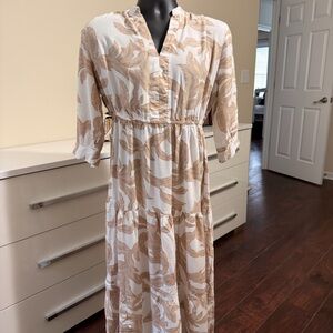 Elegant Beige Floral Women's Dress
